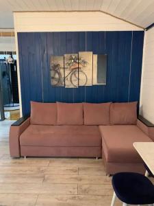 12 месяцев - 82