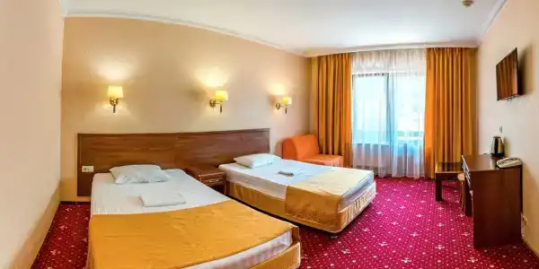 Gala Plaza - 70