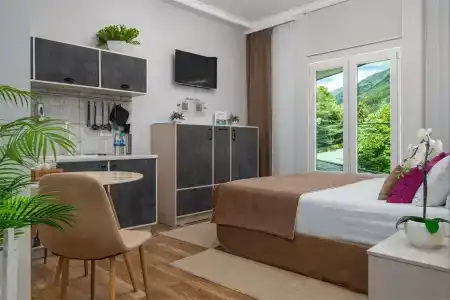 Park & House - 119
