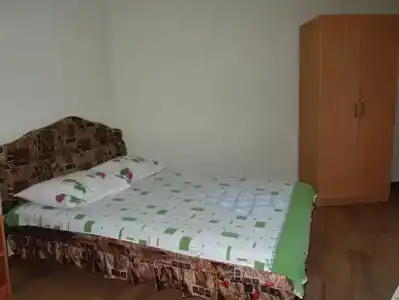 у Жени - 13