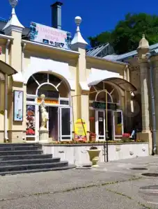 Театральная - 3