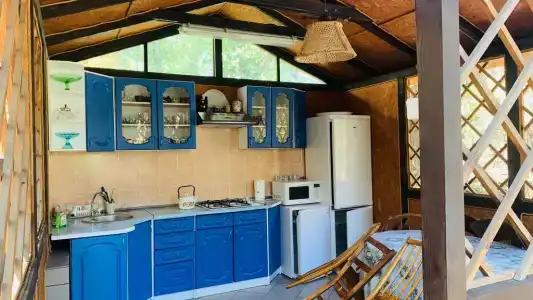 Кипарисовый дворик - 3