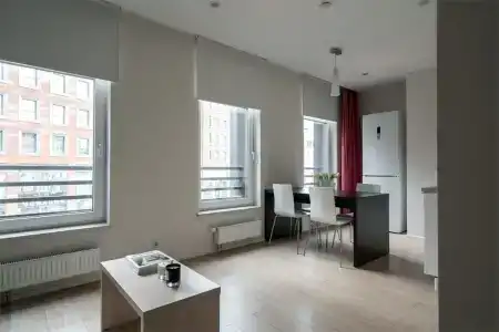 Avenue-Apart - 7