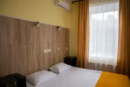 Yellow - 38