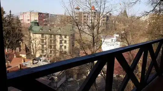 Деревянный гостевой дом - 39