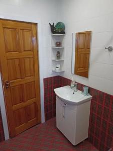 У Кремля - 14