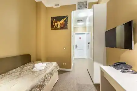 T-Hotel - 13