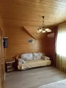 У Кремля - 42