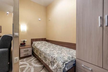 Rosta  by Fanoteli - 100