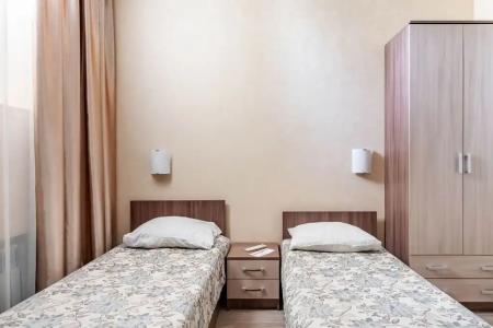 Rosta  by Fanoteli - 175