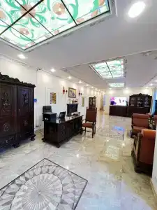 Антик Холл - 1