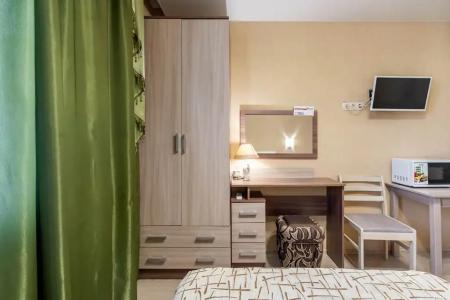 Rosta  by Fanoteli - 272