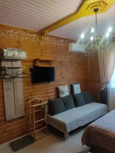 У Кремля - 54