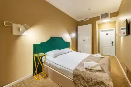 T-Hotel - 18