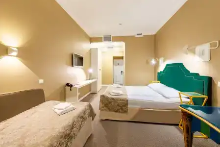 T-Hotel - 21