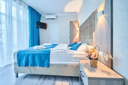 Вояж - 2