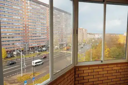 на проспекте 2ком - 10