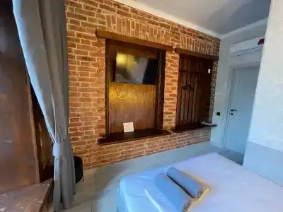 Resident Loft Hotel - 18