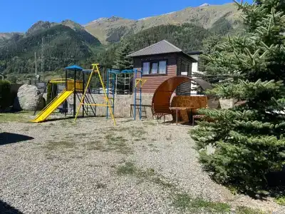 Амир - 2