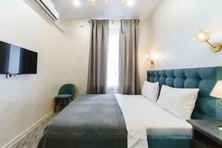 Weekend Inn - 11