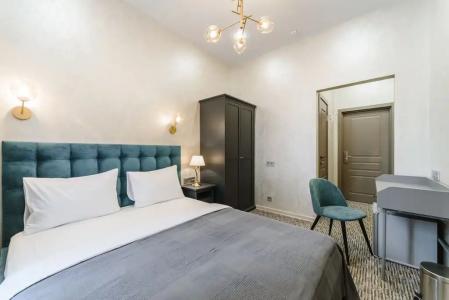 Weekend Inn - 12