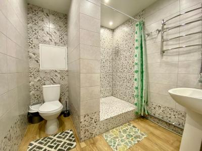 В Центре - 104