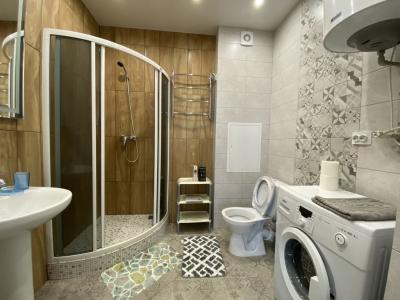 В Центре - 113