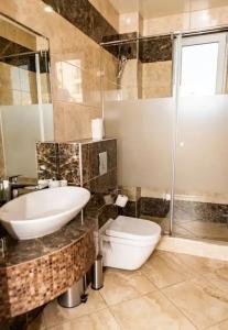 Black Sea Guest House - 53