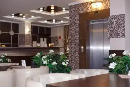 Marton Business - 5
