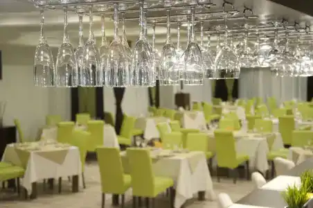 Лафер Ренессанс & SPA - 10