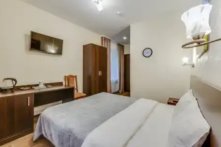 Пик - 4