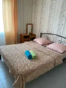 Raisky Ugolok - 30