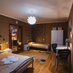 Три Зайца - 105