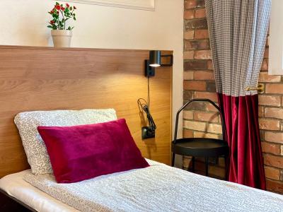 В Центре - 157