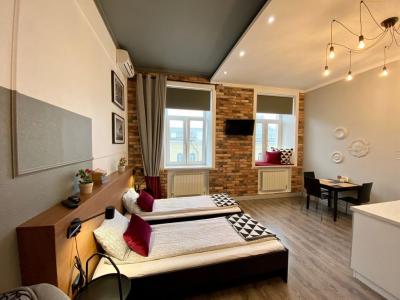 В Центре - 162