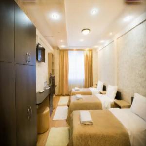 Green Street & Hostel - 15