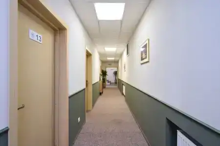 Uhotel - 2