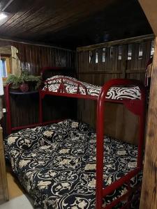 Уютный деревенский домик с русской баней возле озера в Большой Ухолоде - 14