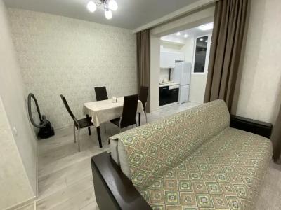 Квартиры на Юрия Клыкова 77В - 98