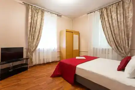 Двух комнатная квартира у метро Академическая - 0