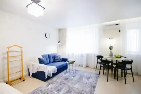 на Ленинградской 56б - 1