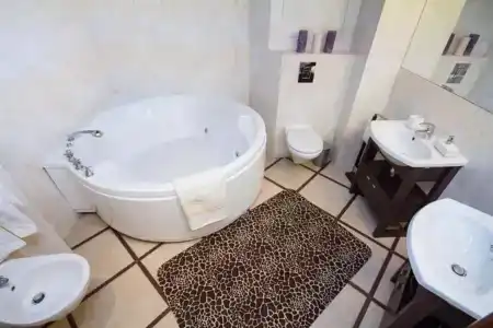 Квартиры на Максима Танка 16 - 40