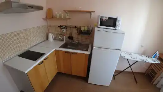 Солнечная квартира с видом на море - 16