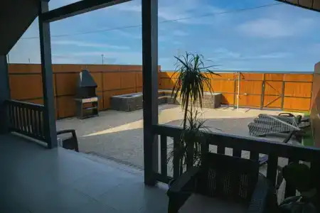 Гостевой дом на берегу моря - 1