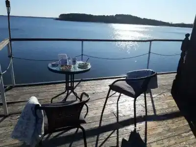 Дом-корабль с баней на Минском море - 9