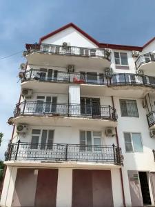 Белый Дом - 48