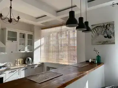 Bright Apartment - 4