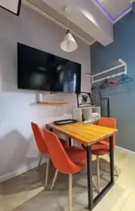 Metro Apartments - 26