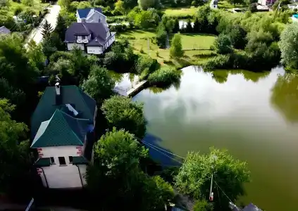 Дома на берегу озера - 3