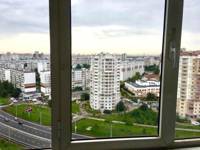 на Сахарова, 18 - 17